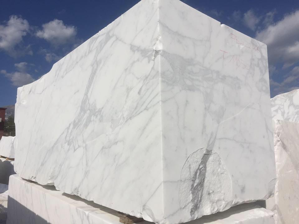 Сяючий скарб — де добувають найкращий мармур у світі - фото 1