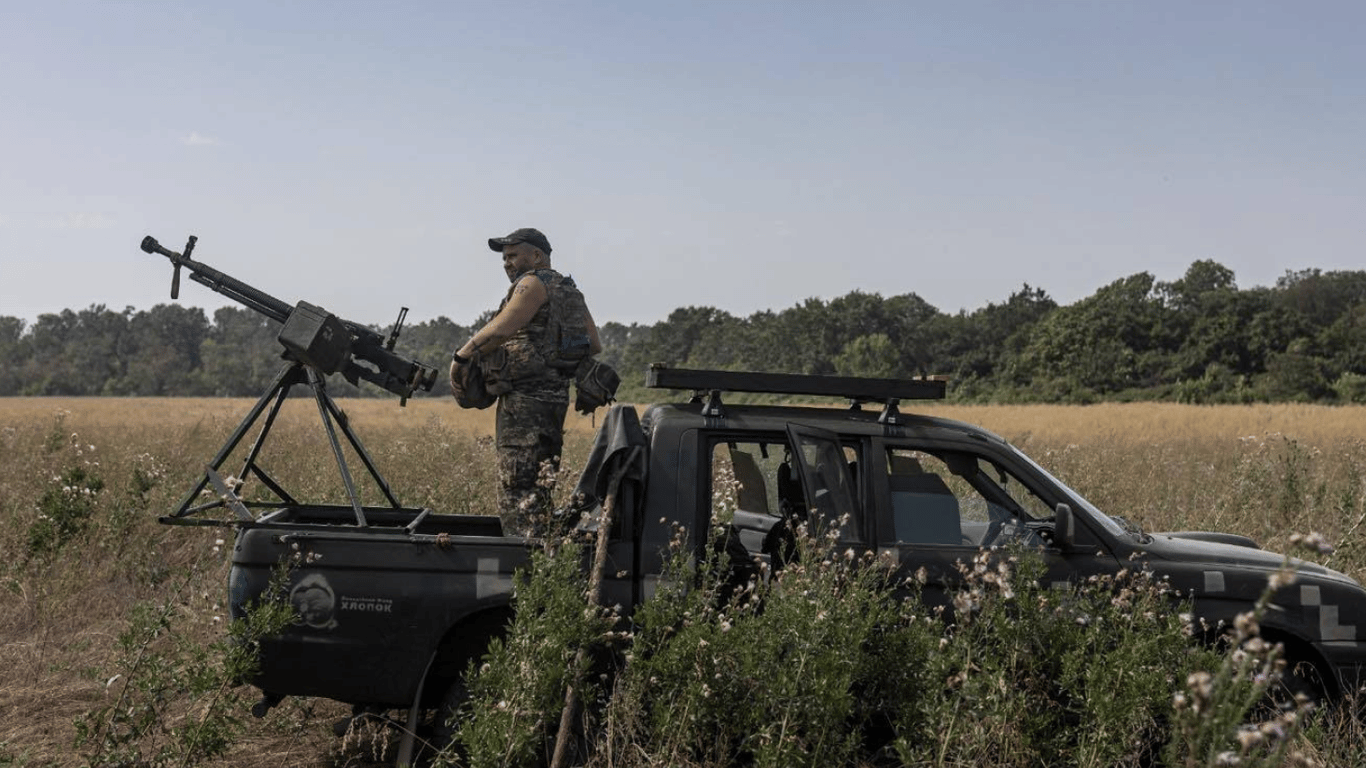 Боєць ЗСУ на передовій