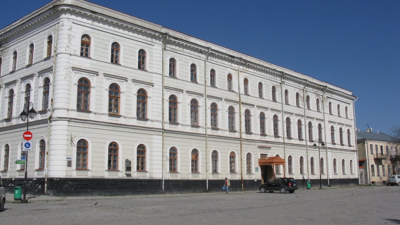 Як суд покарав військовослужбовця, який чотири рази самовільно залишав військову частину