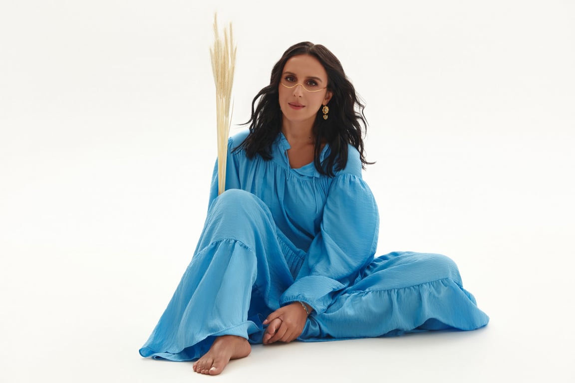 Джамала приміряла стильне вбрання та розповіла, як війна змінила її відчуття жіночності - фото 5