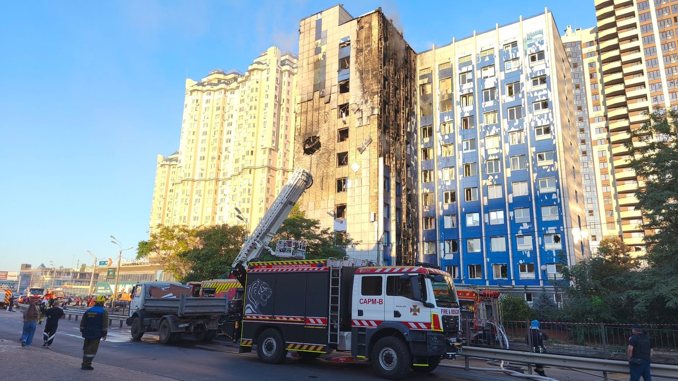 У центрі Одеси пролунав вибух: РФ вдарила по адмінбудівлі