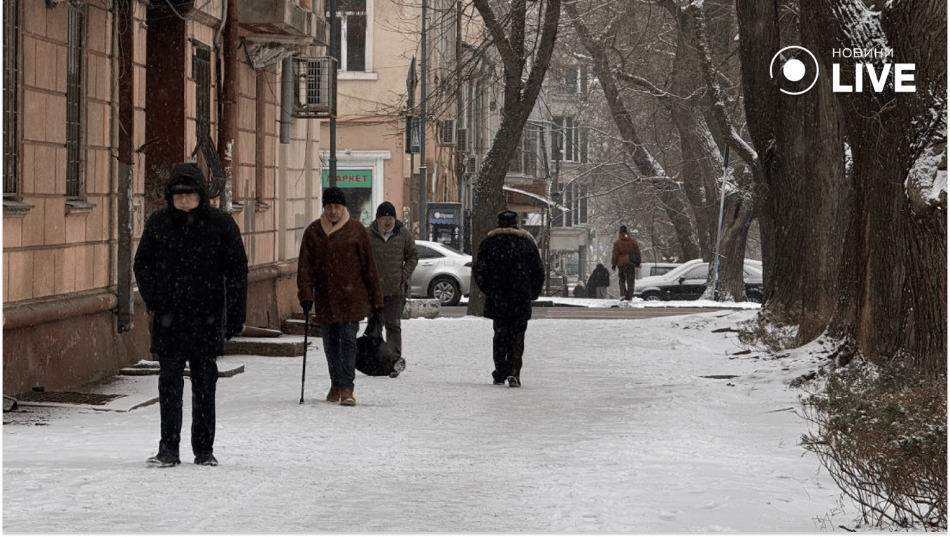 В Одесі засніжило: фото міста