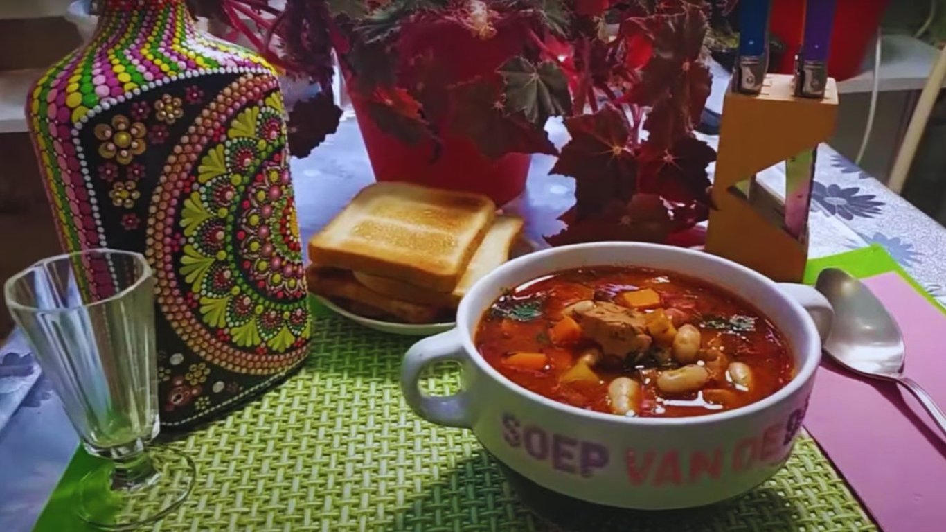 Полезный Балканский суп с фасолью за 30 минут — быстрый рецепт приготовления.