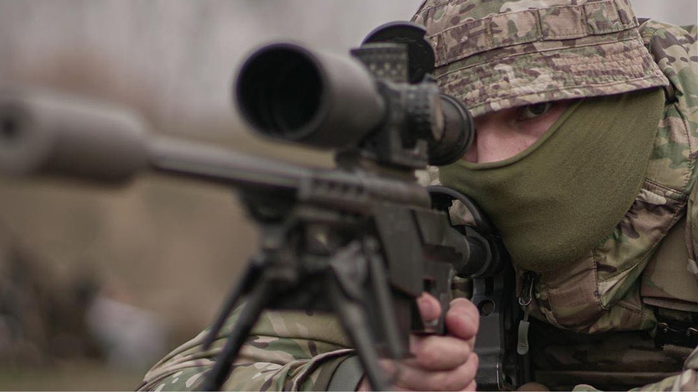 Снайперы ССО показали мощные кадры "охоты" на оккупантов возле Бахмута