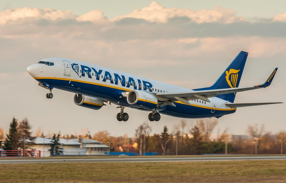 Ryanair розробляє план відновлення польотів над Україною - фото 1