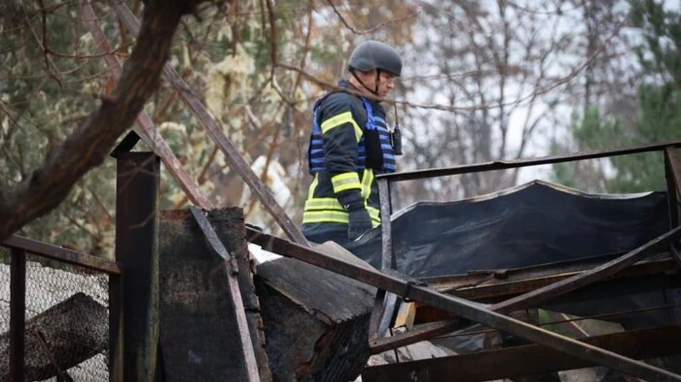 На Київщині одна людина загинула, а четверо зазнали поранень внаслідок атаки БпЛА