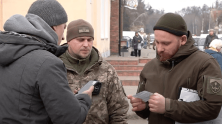 Юрист відповіла, чи може ТЦК "нескінченно" надсилати повістки - 285x160