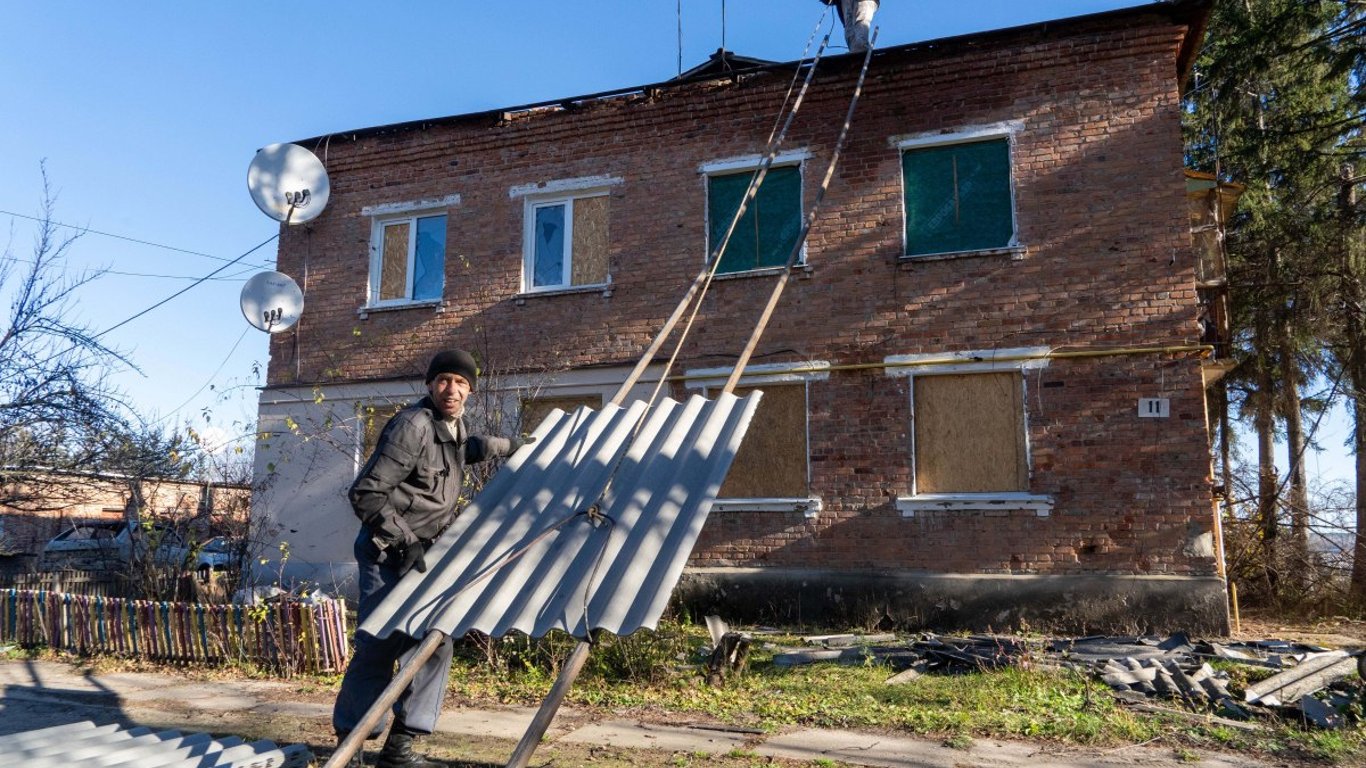 Харків’яни можуть безоплатно орендувати інструменти для відбудови приміщень