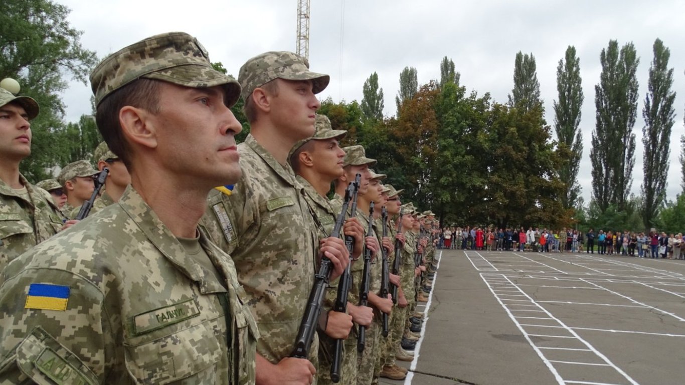 Адвокат рассказал, кого точно не мобилизуют осенью