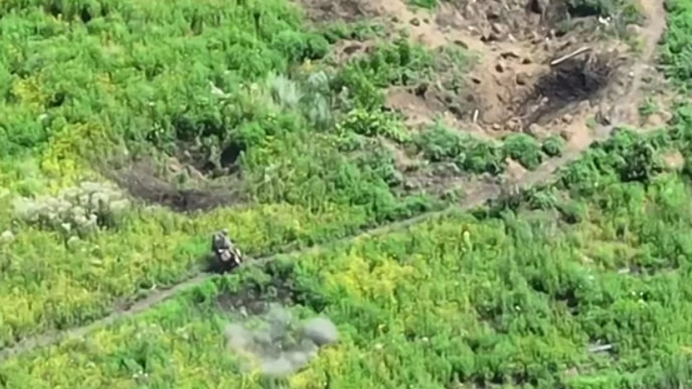 В ЗСУ показали, як аеророзвідники працюють про переляканих окупантах