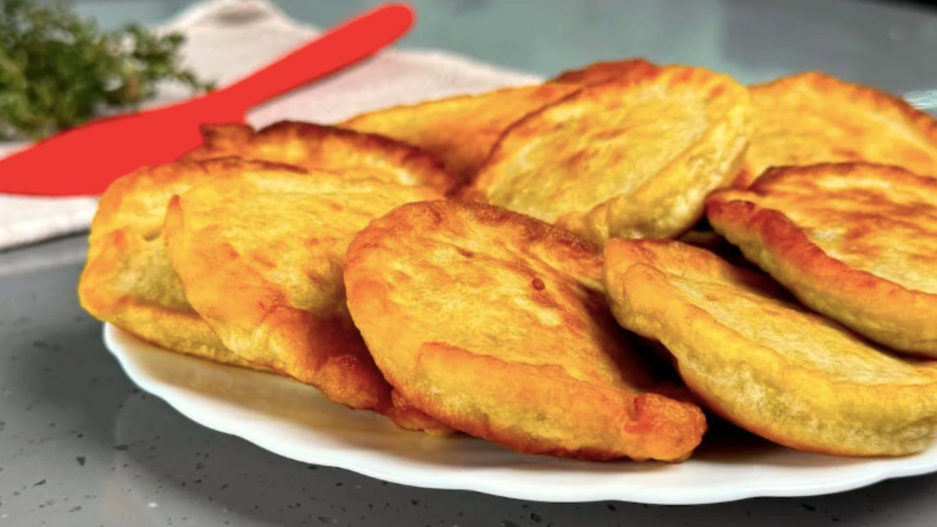 Бананові оладки за 5 хвилин на сніданок: швидкий рецепт