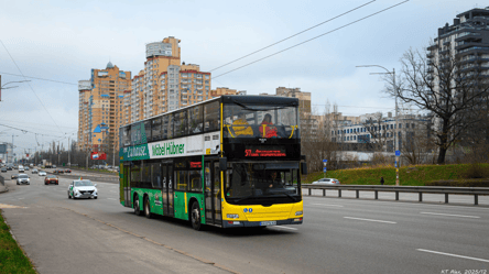 В Киеве запустили еще один двухэтажный автобус — маршрут - 285x160