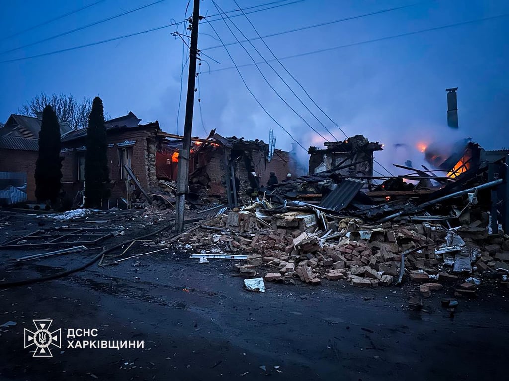 На Харківщині 18 березня росіяни обстріляли житловий сектор, постраждали п'ятеро людей