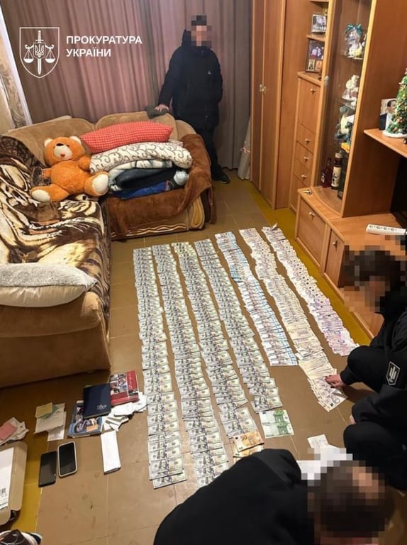 Правоохоронці провели обшуки в майора ДШВ