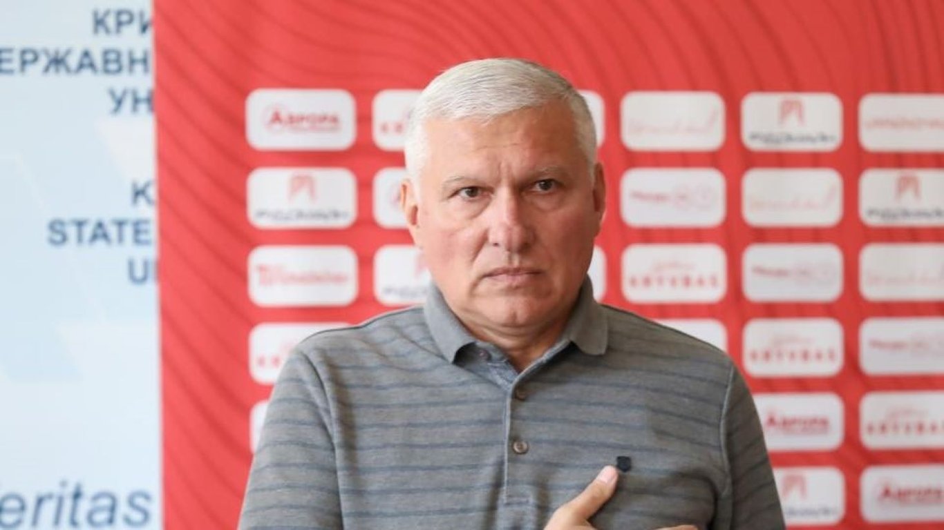 Директор Академії Кривбасу Олег Чайка