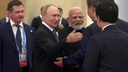 Сі Цзіньпін прийняв Путіна та Моді у Китаї - 285x160