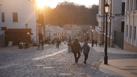 Синоптики прогнозируют в Украине солнечную погоду и до +16 °С - 290x166