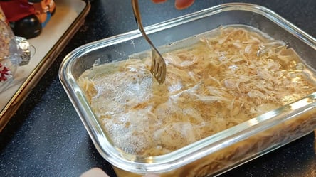 Варим холодец из магазинной курицы — обязательный на Новый год - 285x160