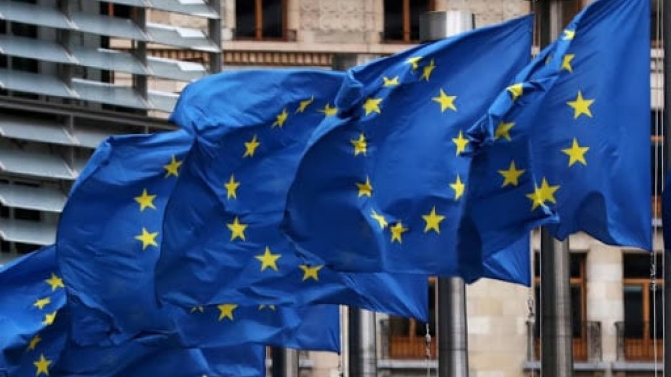 В ЕС проведут спецрасследование по взяточничеству в Катаре
