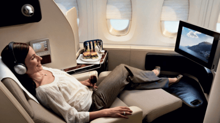 Tourist revealed how to fly in business class without overpaying - 285x160