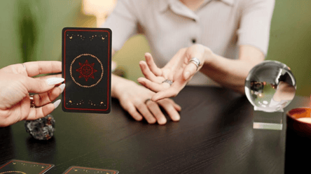 Гороскоп на 15 декабря по картам Таро для всех знаков Зодиака - 290x160