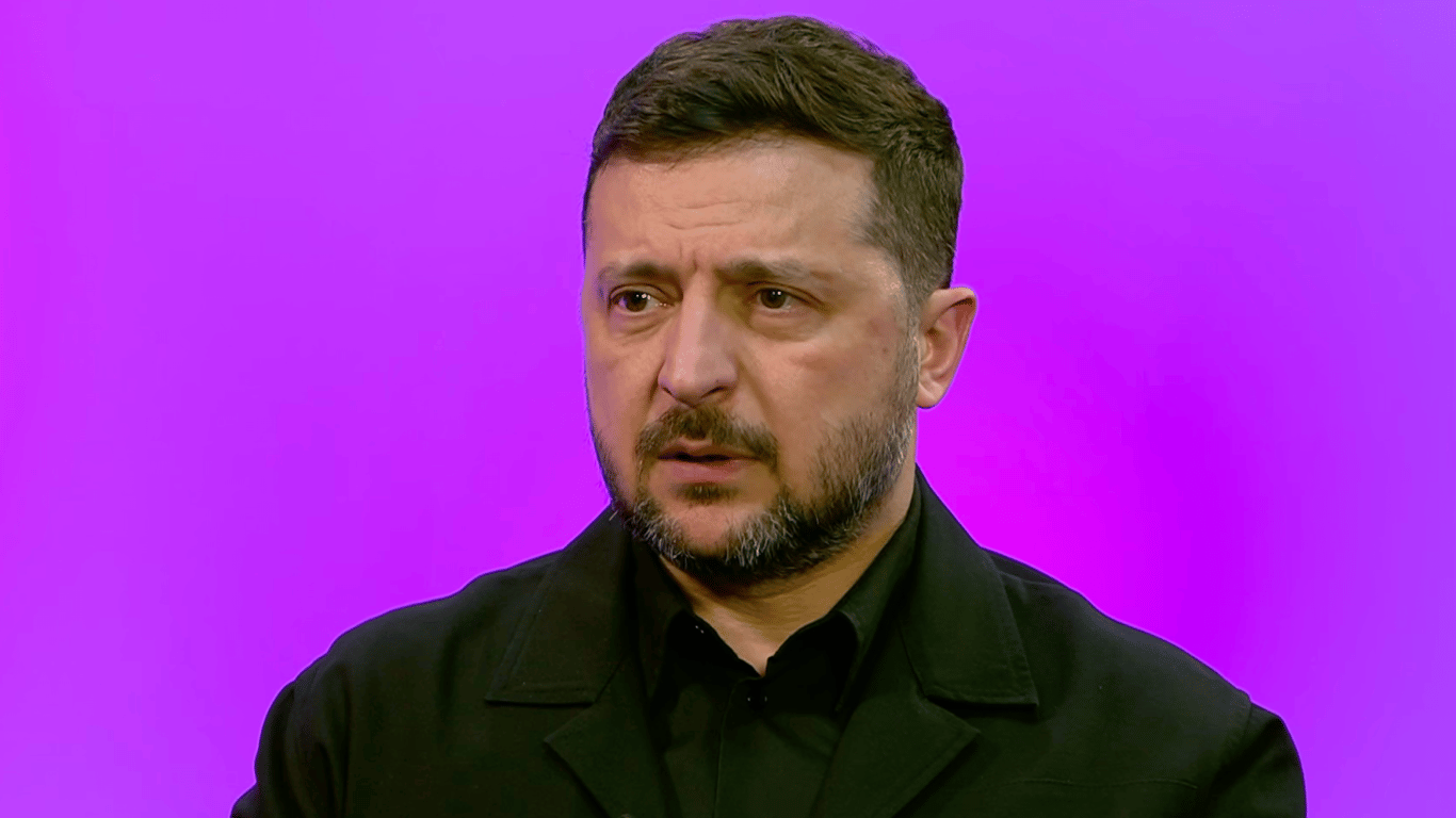 Зеленский хочет, чтобы украинцы возвращались из-за границы