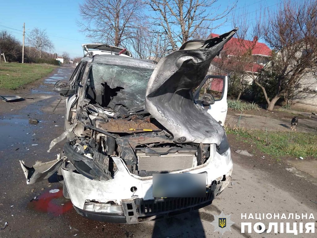 Через обстріл Херсонщини пошкоджений автомобіль