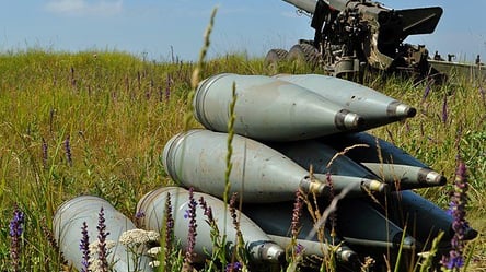 Чехия передаст Украине 4 тысячи артиллерийских снарядов - 285x160