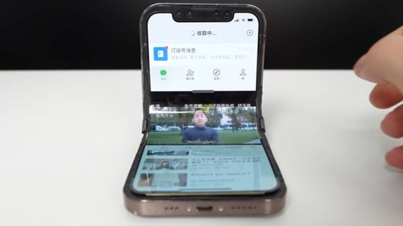 Китайские инженеры создали складной iPhone — в сети показали видео