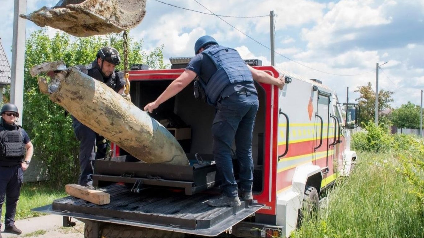 На Харківщині за тиждень знешкодили майже 600 снарядів