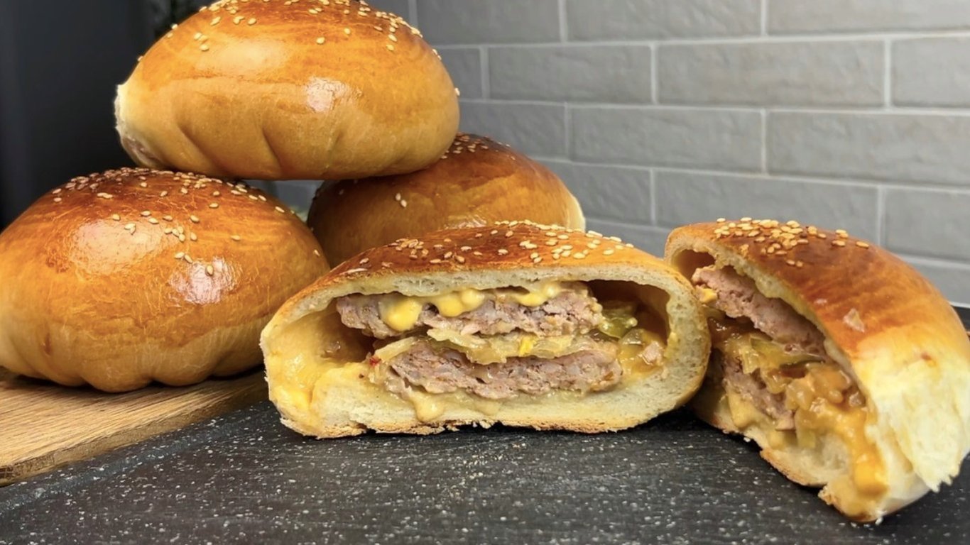 Пирожки-бургеры по-новому: домашний рецепт, который покорит каждого