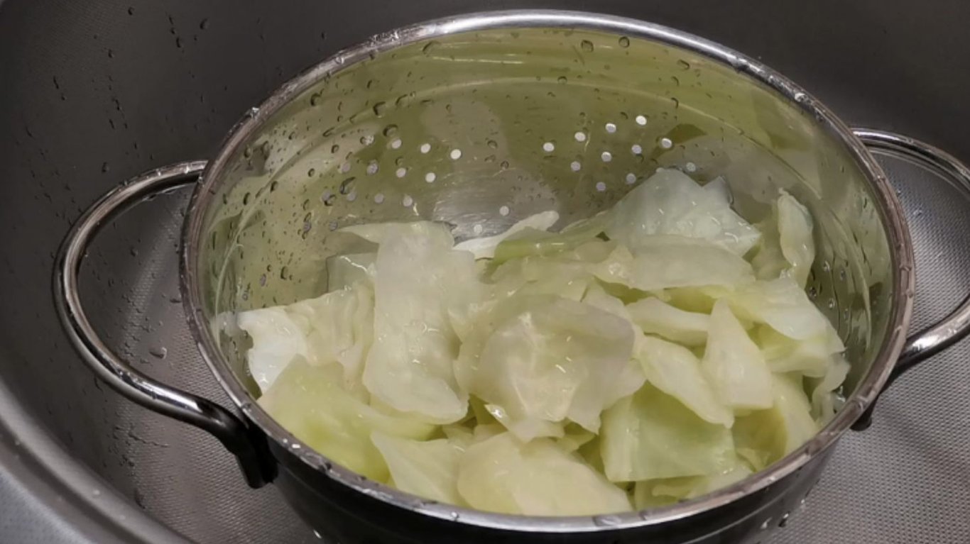 рецепт, як смачно приготувати капусту на гарнір 