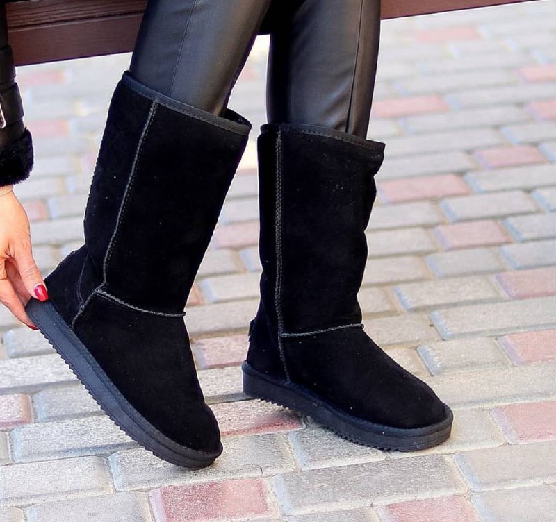 4 тренди взуття 2010-х, що краще залишити в минулому - фото 3