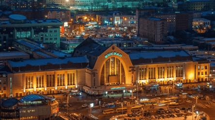 Укрзализныця прокомментировала слухи о возможной атаке РФ на вокзал в Киеве - 290x166