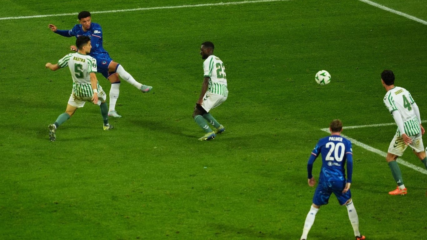 Челси выиграл Лигу конференций