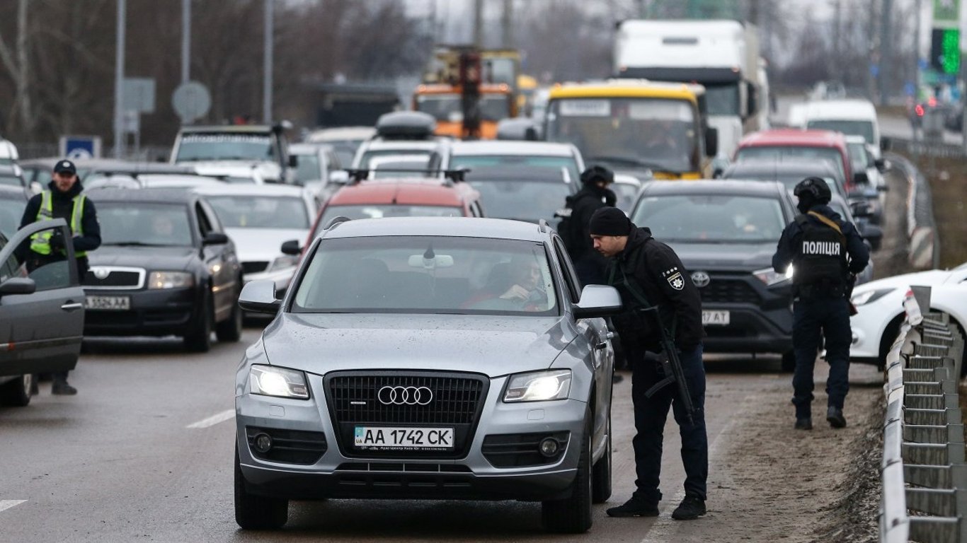 Як поліція вираховує несправні авто — відповідь патрульного