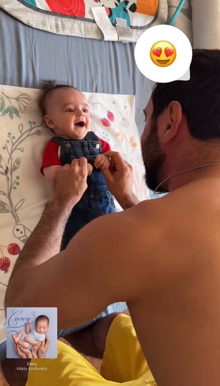 Козловский показал сына