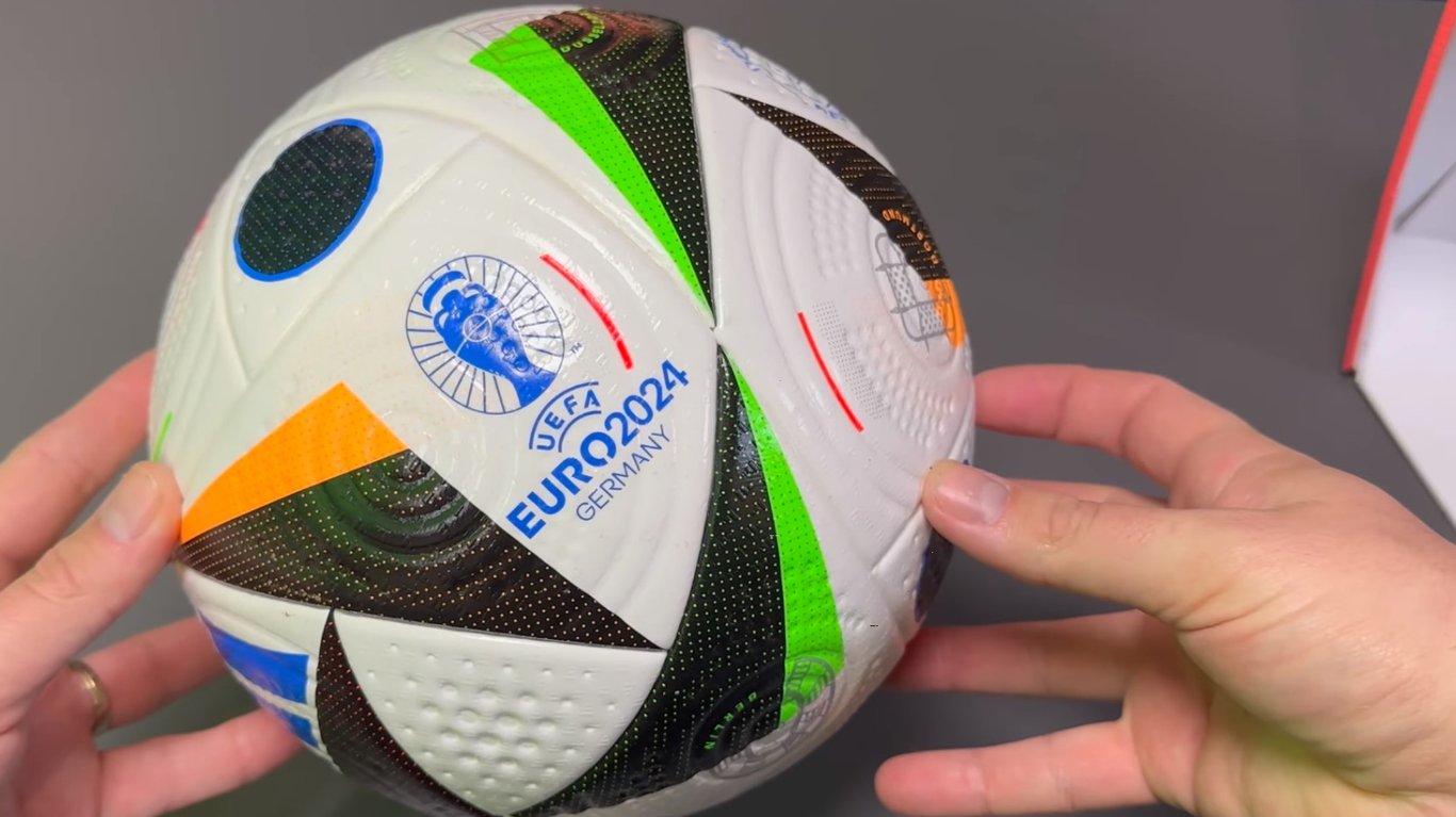 Мяч Евро-2024