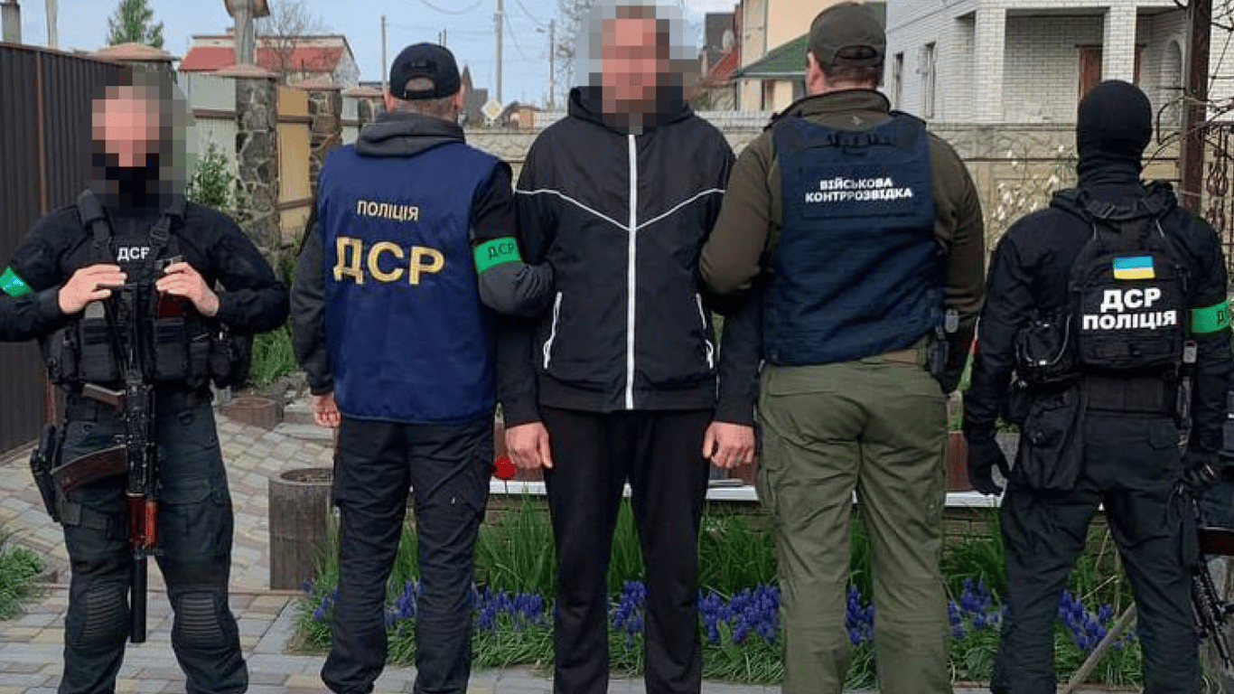 На Київщині чоловіка засадили до в'язниці за співпрацю з окупантами