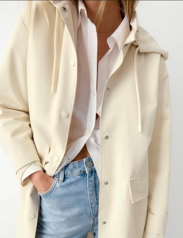 Парка-дощовик ідеальний вибір в пасмурну погоду