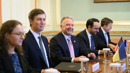 Тристоронню зустріч можуть оголосити невдовзі: США працюють над пакетом миру - 304x171