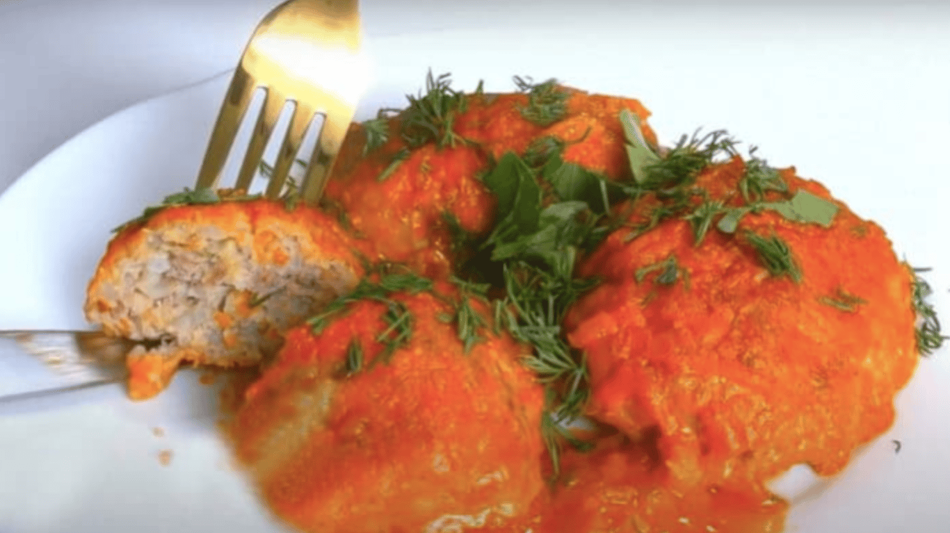 смачний та простий рецепт, який смачніше за котлети та голубці 