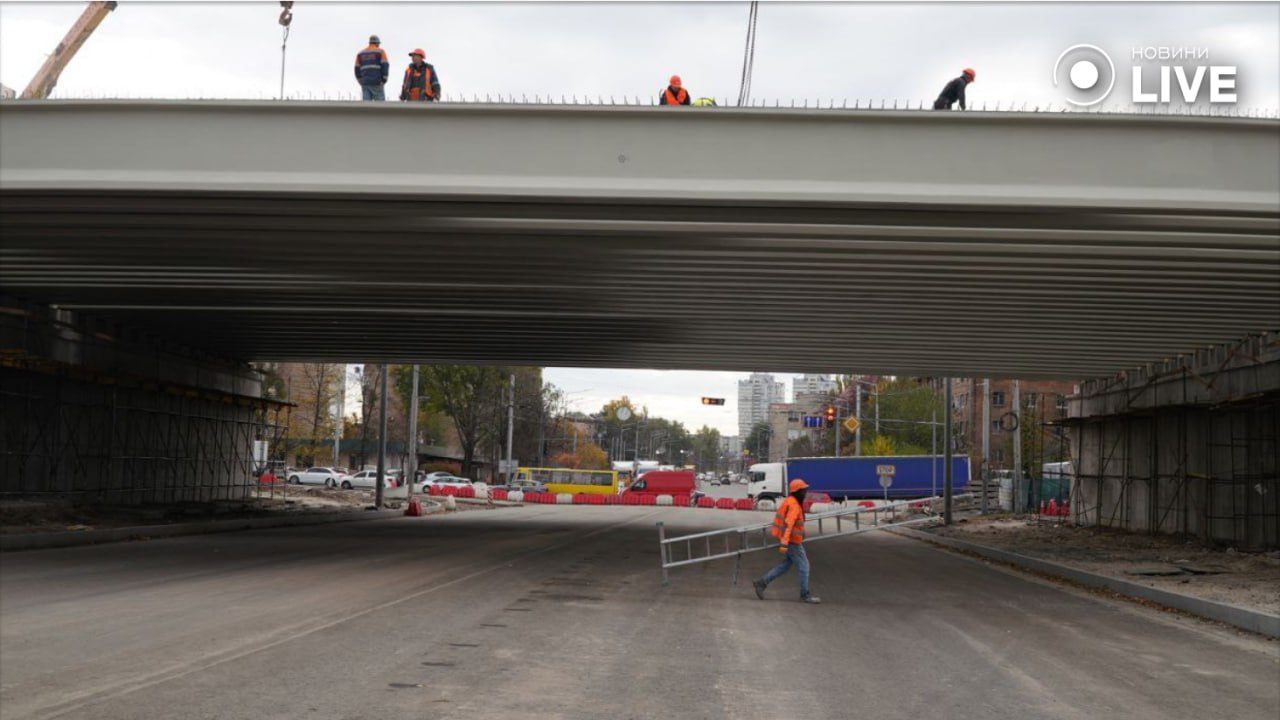 Дегтяревский мост в Киеве