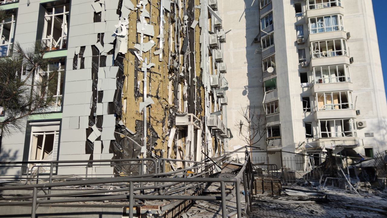 Почти 500 домов без тепла — последствия атаки на Одессу - фото 2