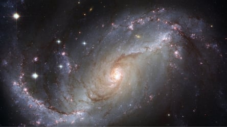 Астрономи вперше зробили знімок Чумацького Шляху за допомогою нейтрино - 285x160