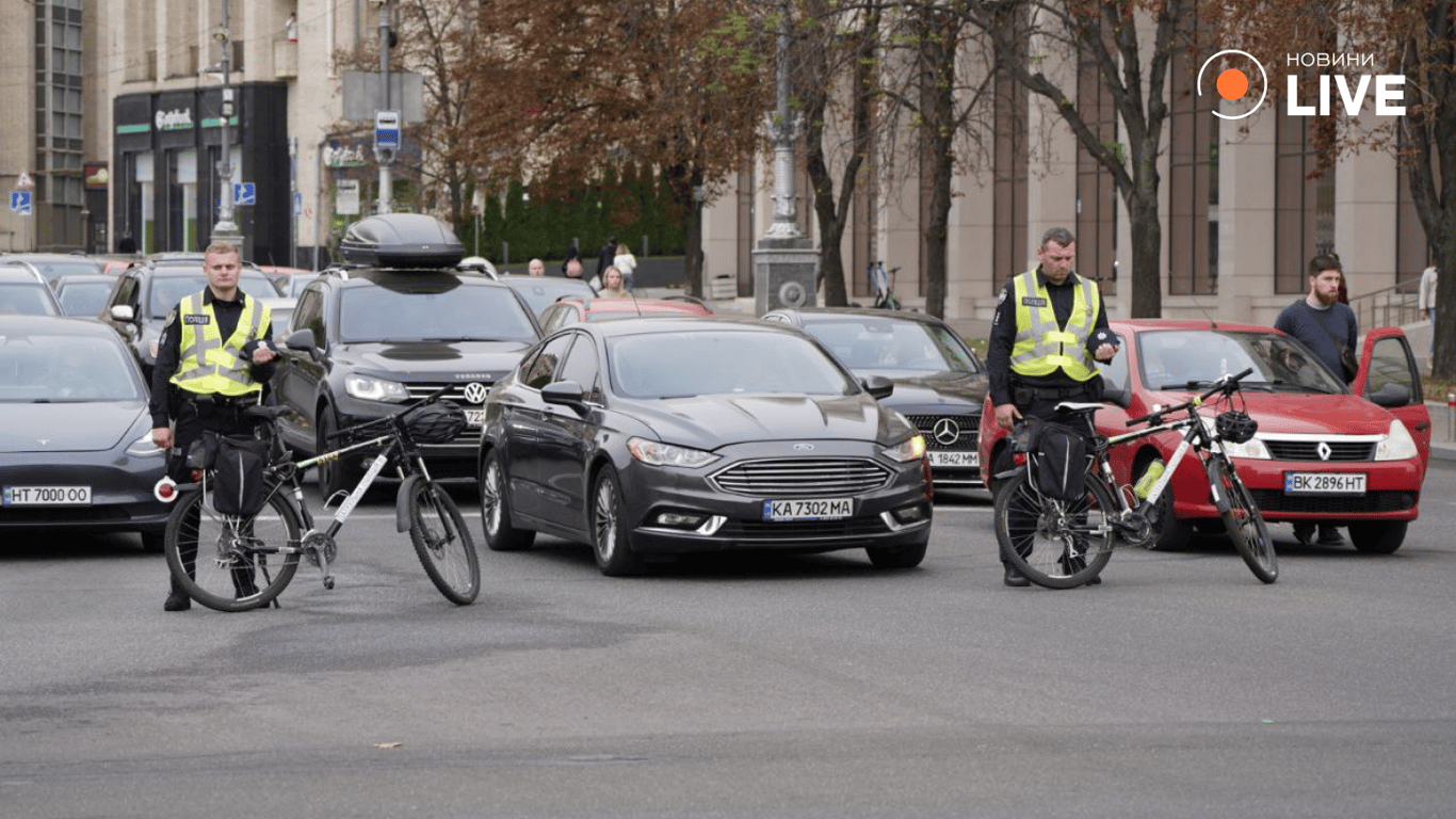 У Києві вшанували пам'ять загиблих на День захисників і захисниць України — фото - фото 1