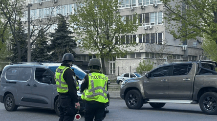 В Киеве произошла стрельба: полиция разыскивает злоумышленника - 285x160