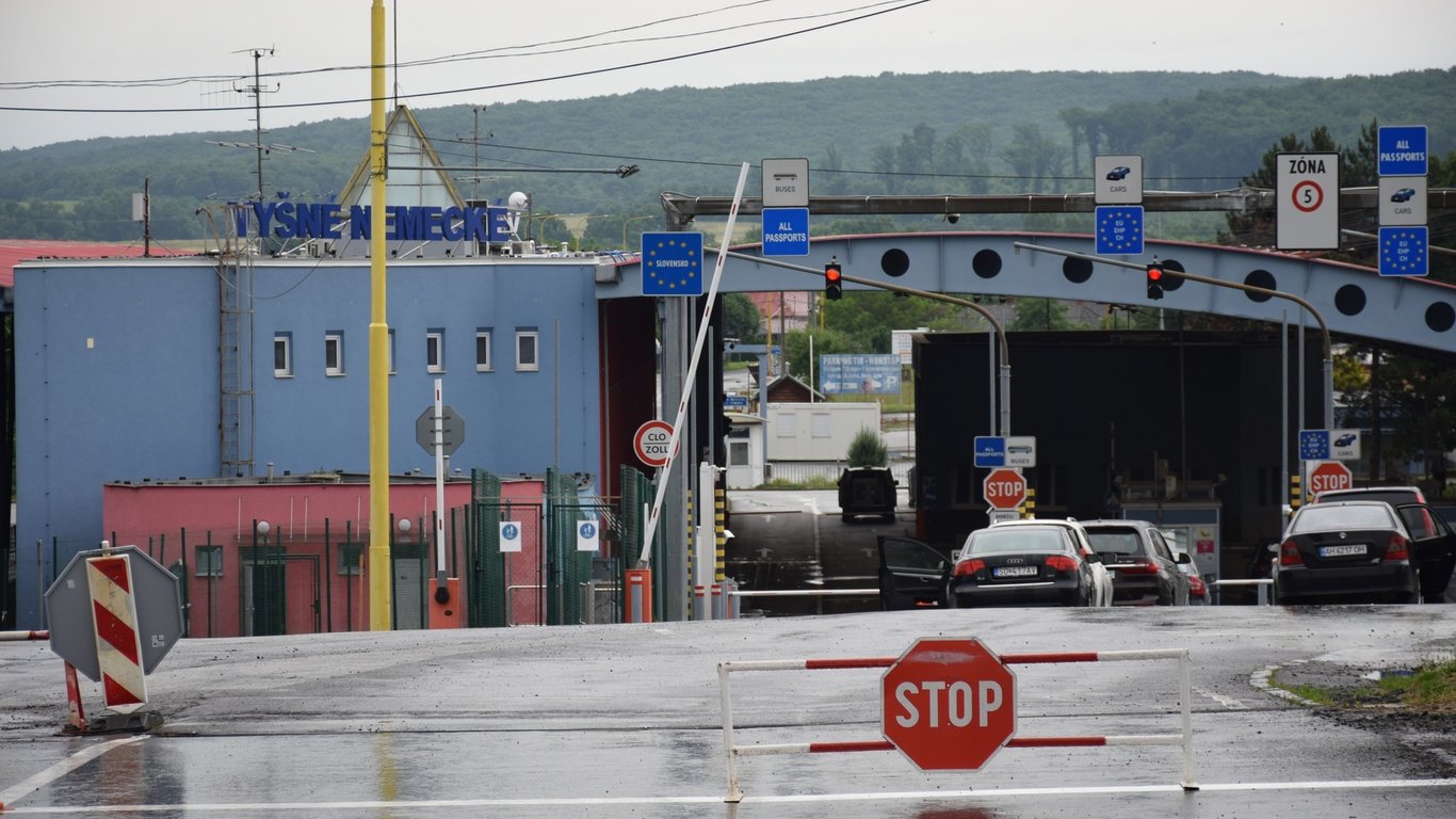 Перетин кордону ЄС — яка мінімальна сума потрібна в листопаді