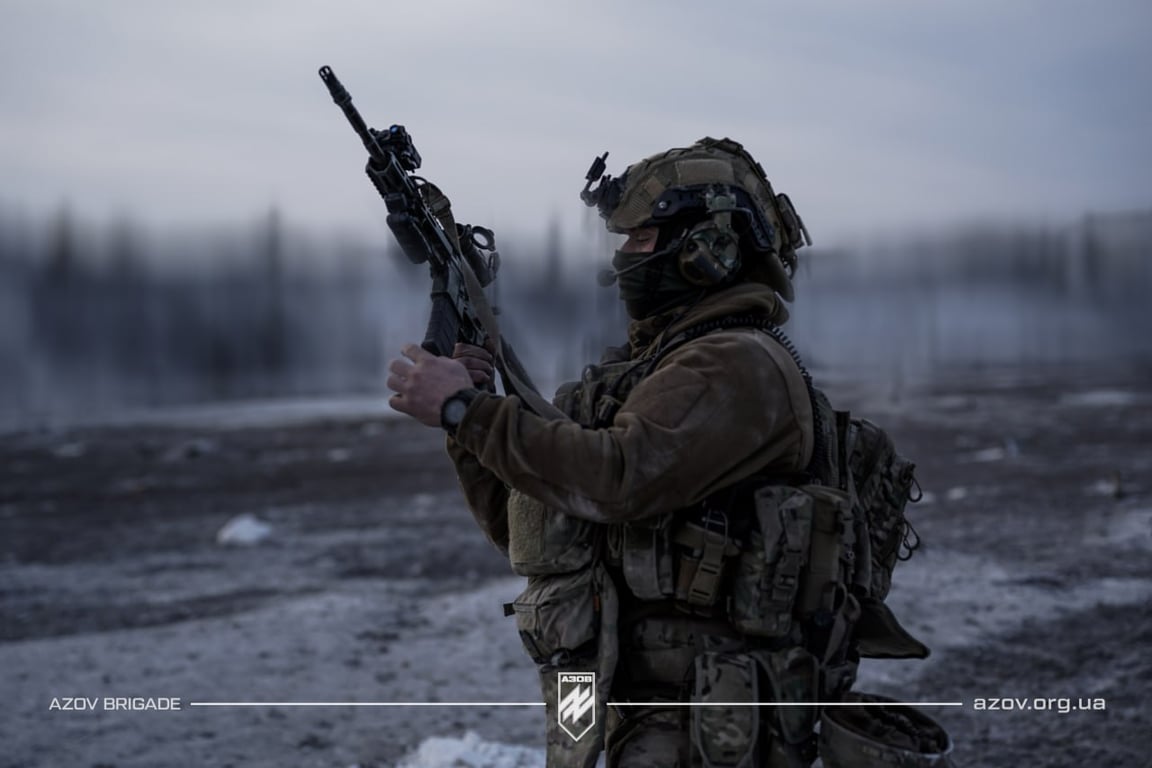 Бійці 12-ї бригади "Азов" під час тренувань. Фото: "Азов"