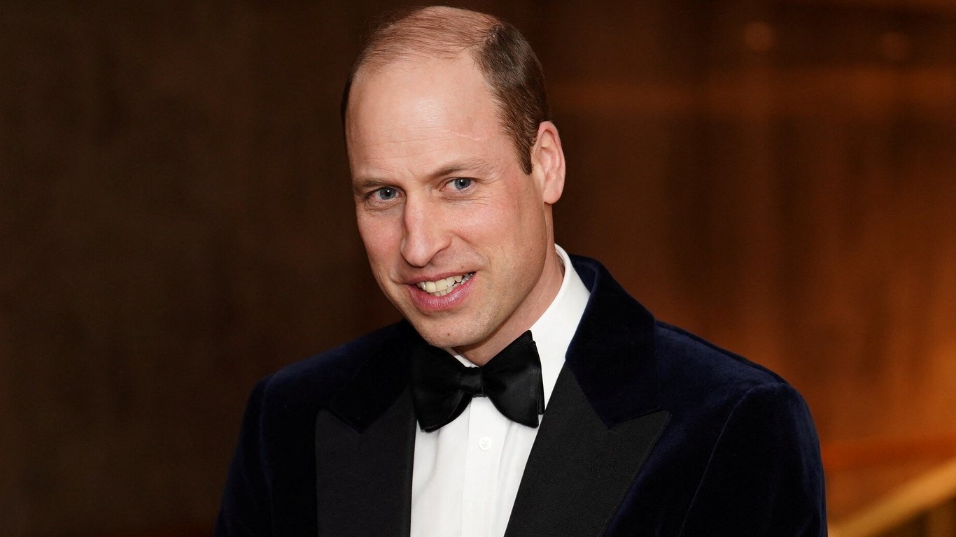 Принц Вільям вразив самотньою появою на червоній доріжці премії BAFTA
